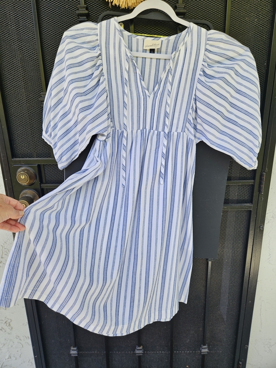 Universal Thread Dresses & Skirts - Universal Thread Sz S Blue White Striped Cotton Dress  Puff Sleeve Boho Mini